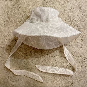White Lace Side Tie Bucket Sun Hat